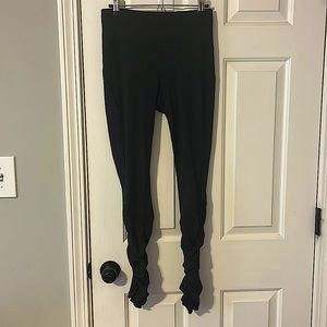 Lululemon Scrunch Calf Leggings
